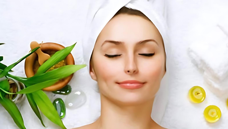 ayurveda's facial treatment - Mukh lepan